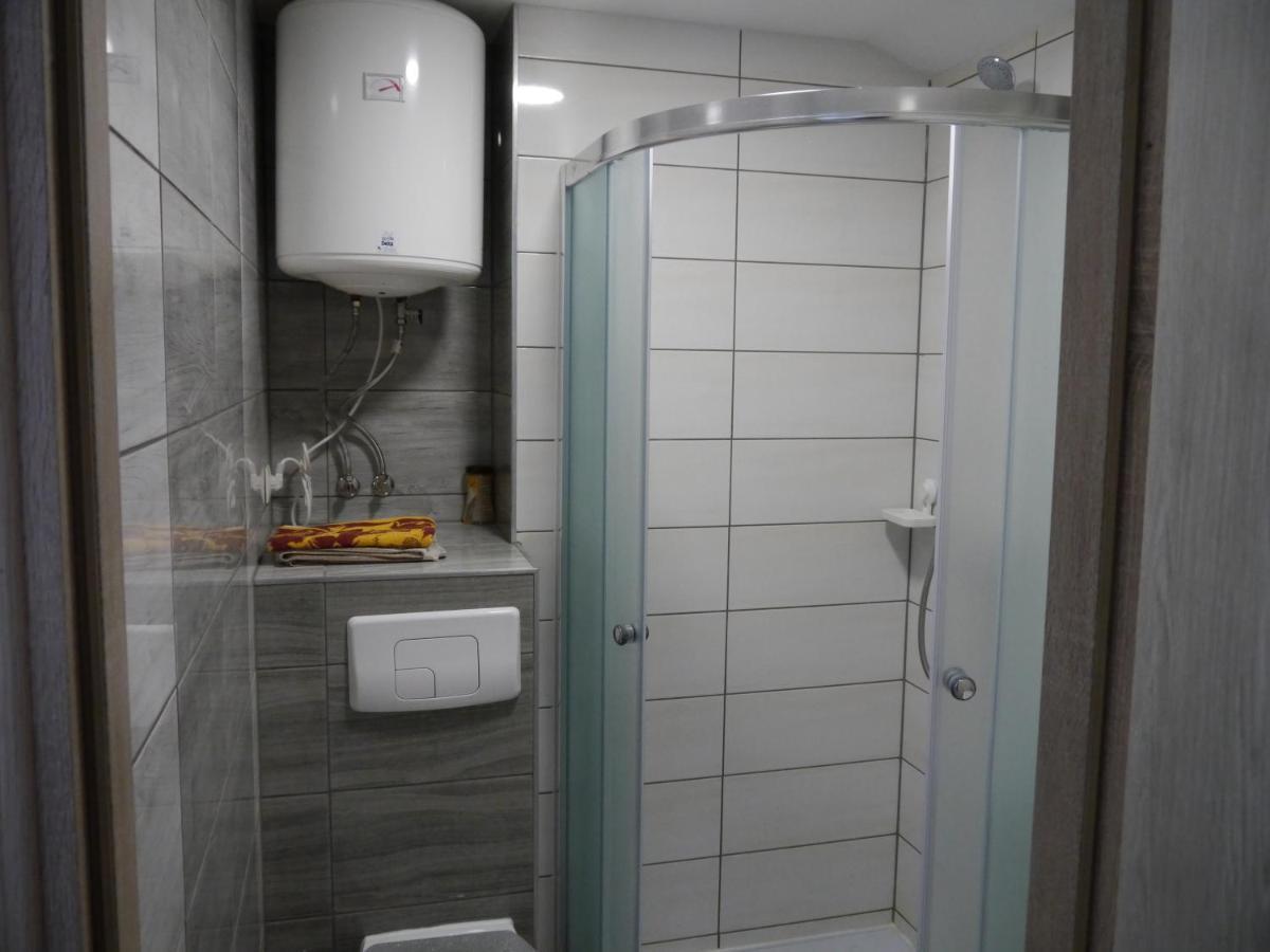 Ferienwohnung Brama Bieszczad Lesko Exterior foto