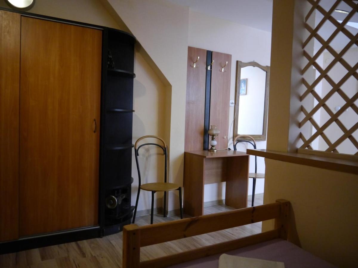 Ferienwohnung Brama Bieszczad Lesko Exterior foto
