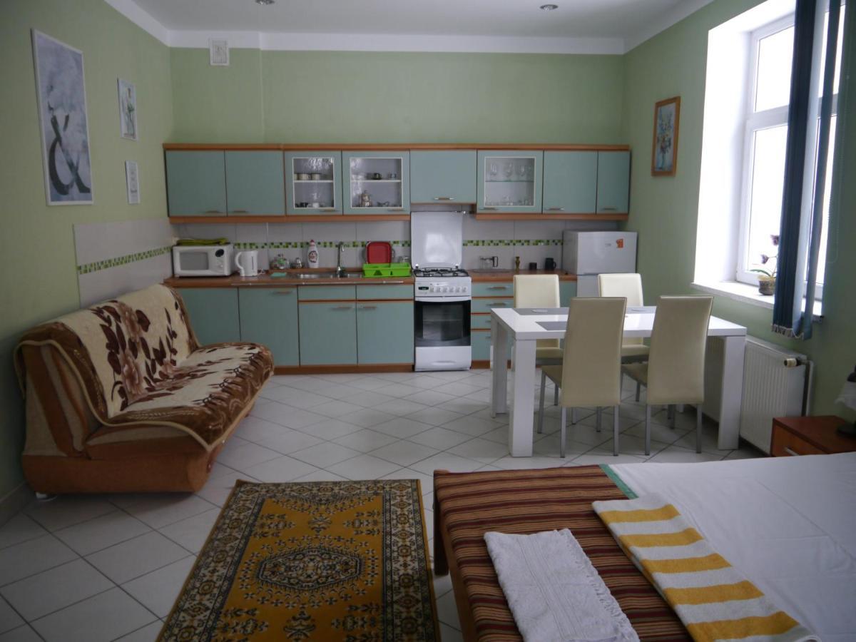 Ferienwohnung Brama Bieszczad Lesko Exterior foto