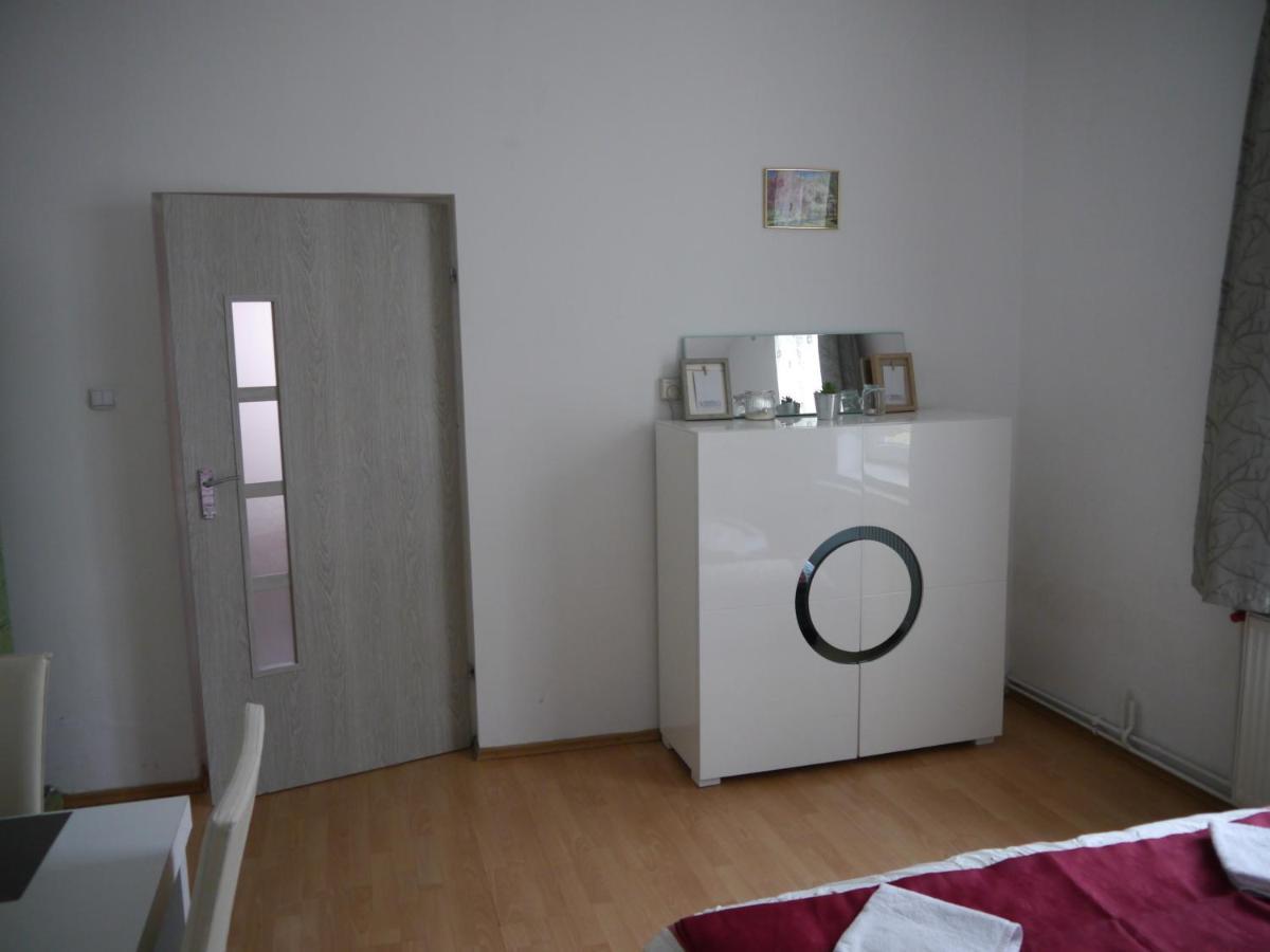 Ferienwohnung Brama Bieszczad Lesko Exterior foto
