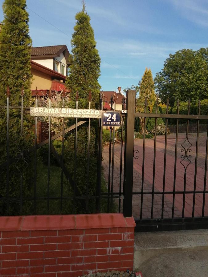 Ferienwohnung Brama Bieszczad Lesko Exterior foto