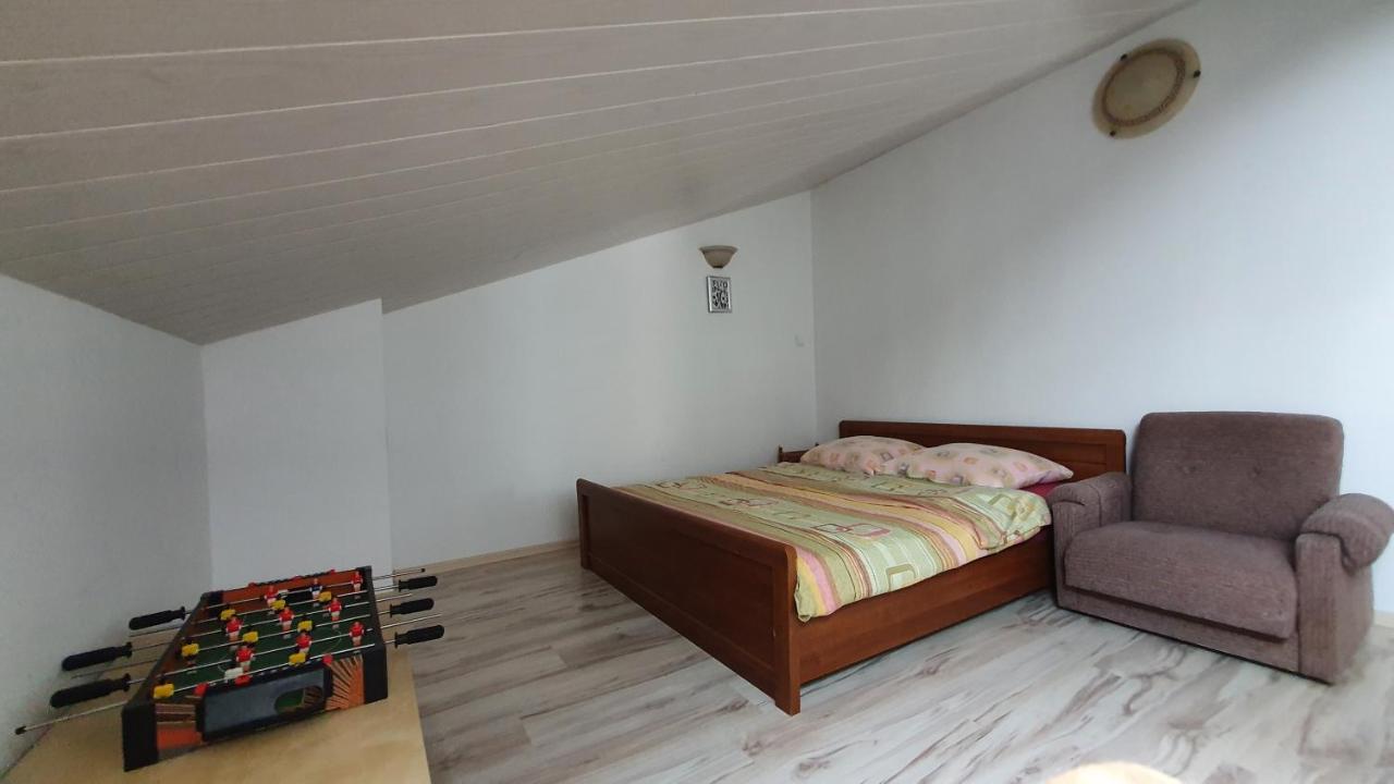 Ferienwohnung Brama Bieszczad Lesko Exterior foto